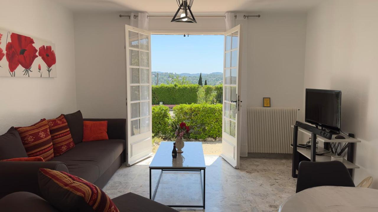 Villa Entiere Au Calme Dans Village Provencal Peymeinade Eksteriør bilde